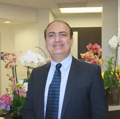 Dr Shahin Bina, DDS